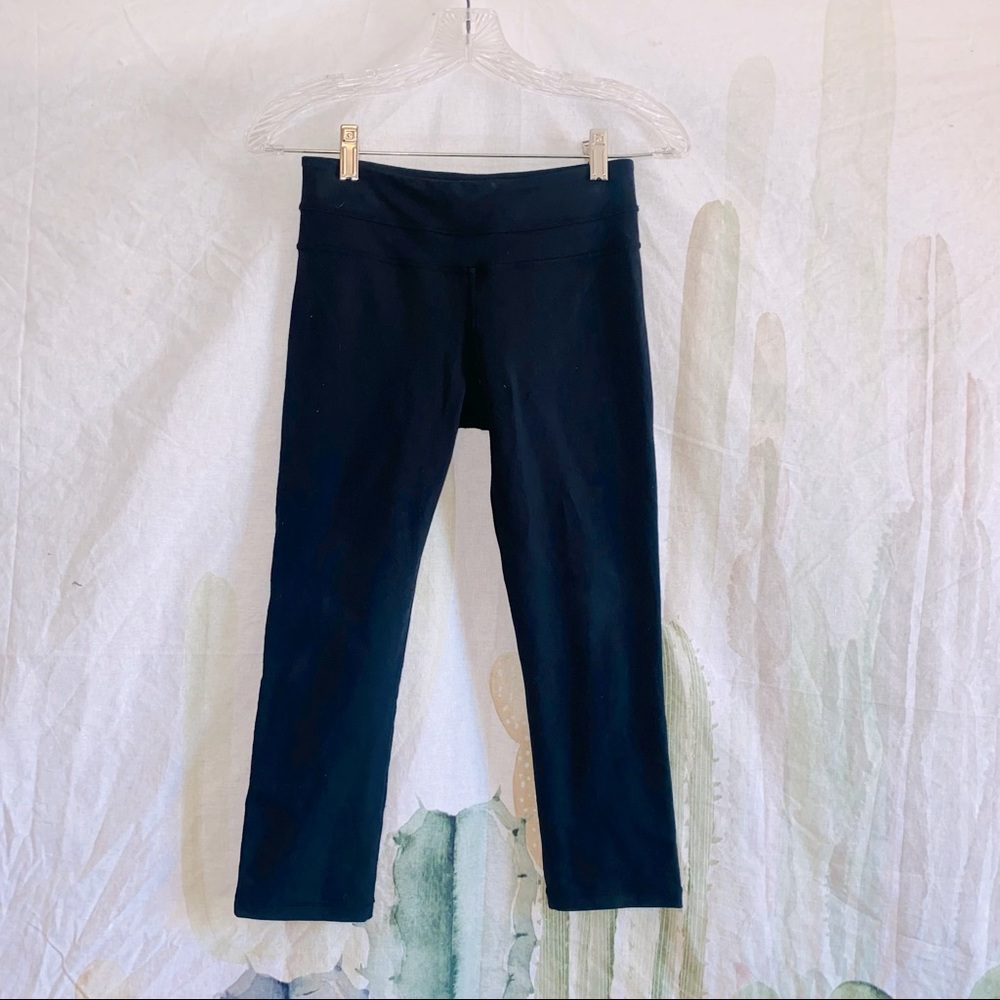 Lululemon Crop Leggings 🌵4